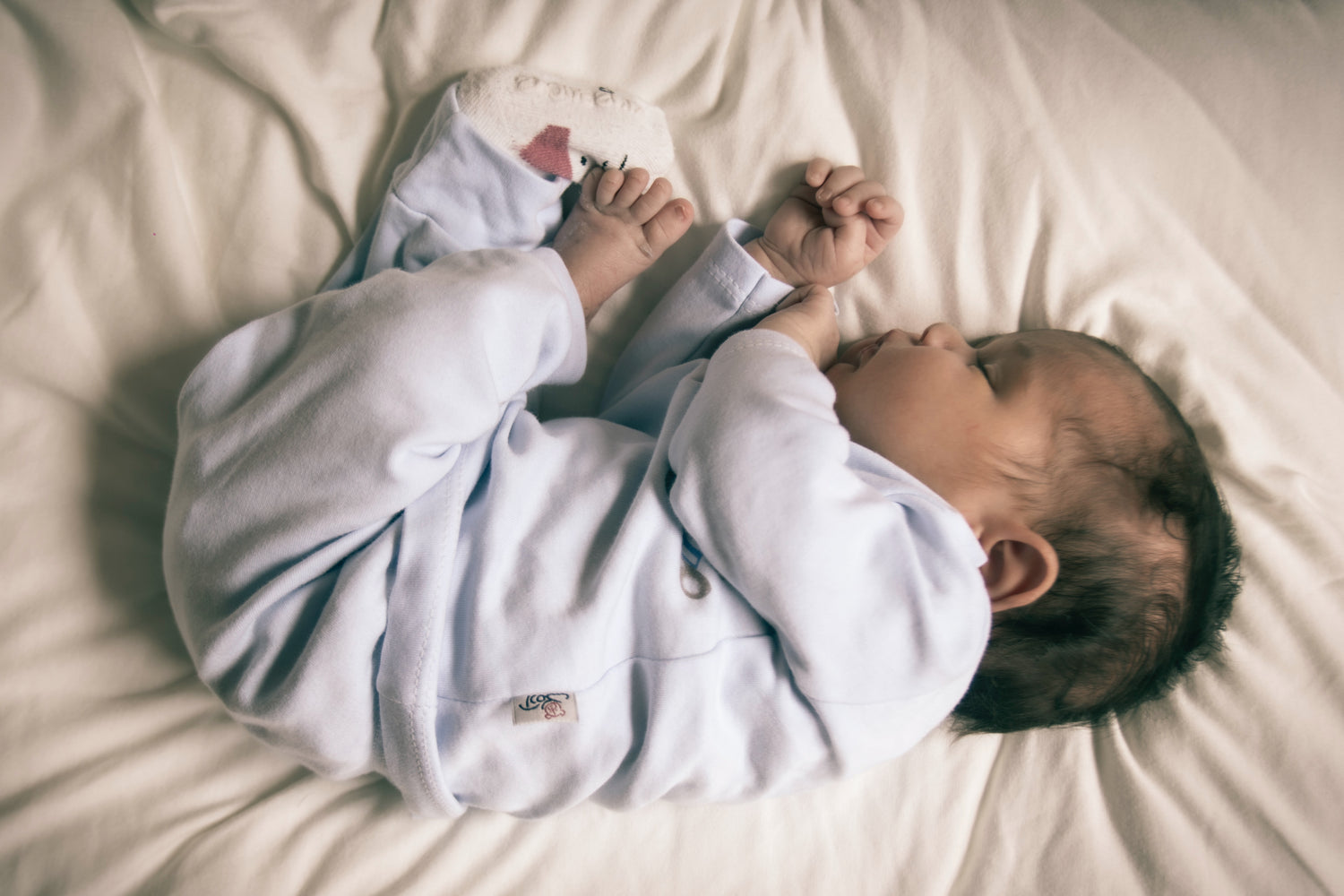 Understanding Your Newborn's Sleep Patterns: What to Expect