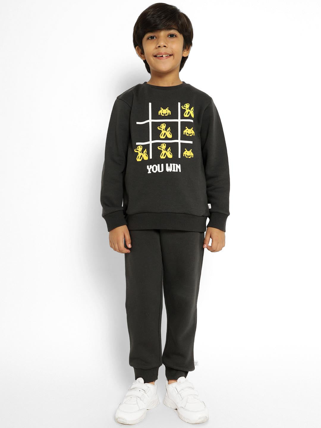 Tic Tac Toe Sweatshirt & Joggers Set